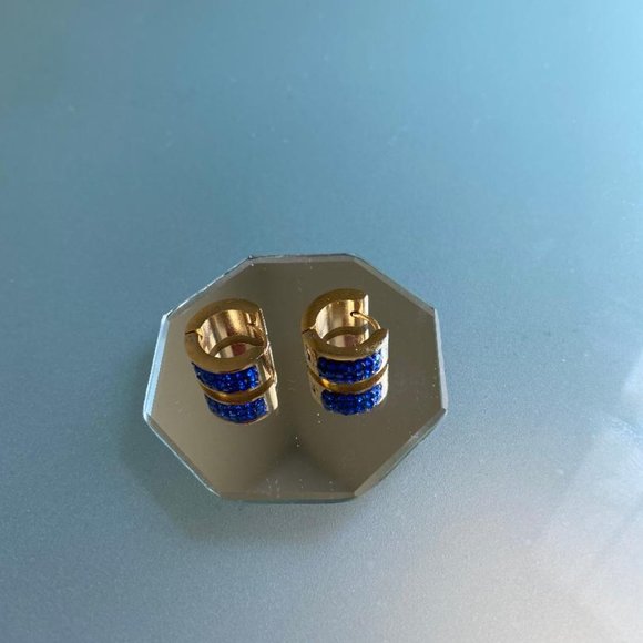 Austrian Crystal huggie Earings - Picture 3 of 3